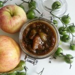 Chutney de tomates vertes et de pommes